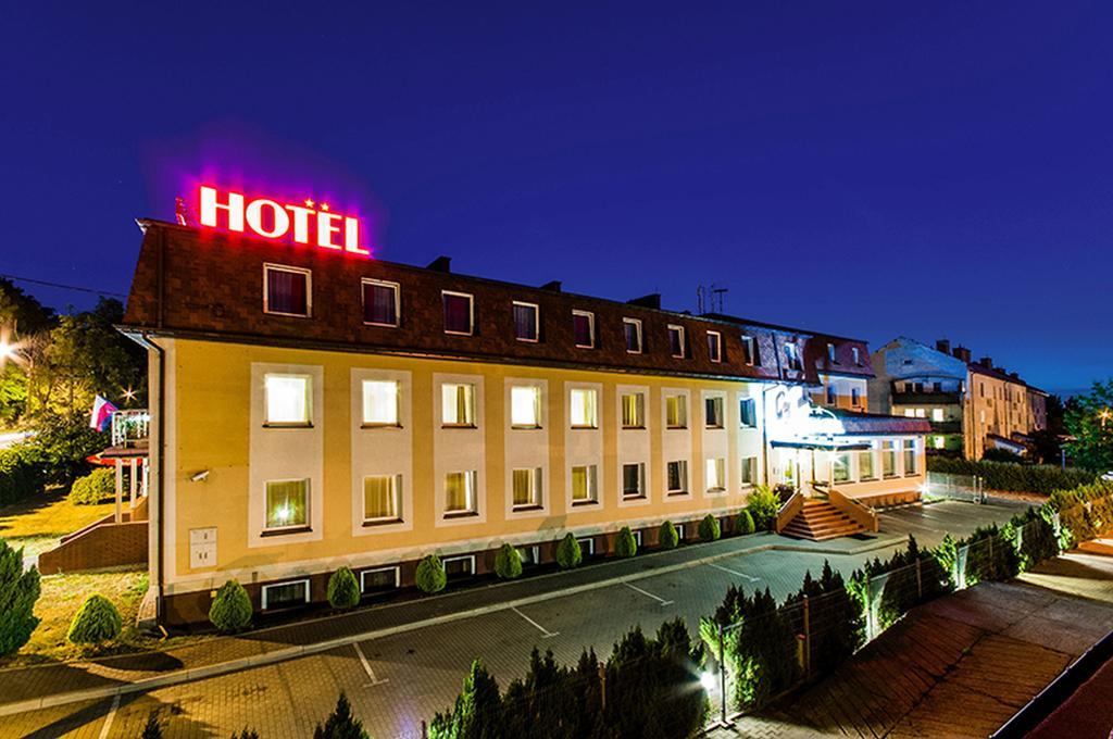 Hotel Zielonki Zielonki  Extérieur photo